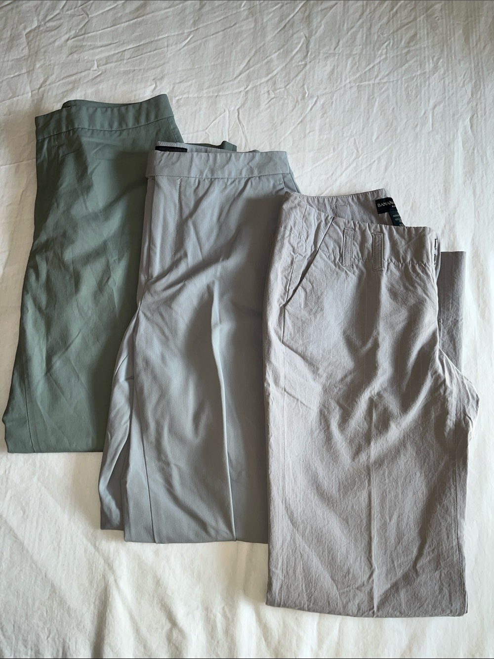 Banana Republic Pants lot 2 Capris & 1 Martin Trousers Size 0